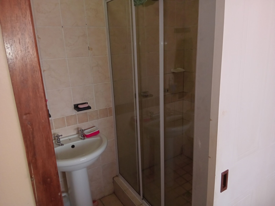 2 Bedroom Property for Sale in Heiderand Western Cape